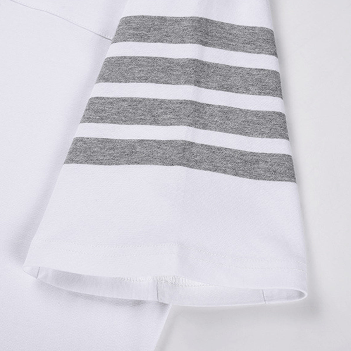Men's Classics T-shirt | Thom Browne