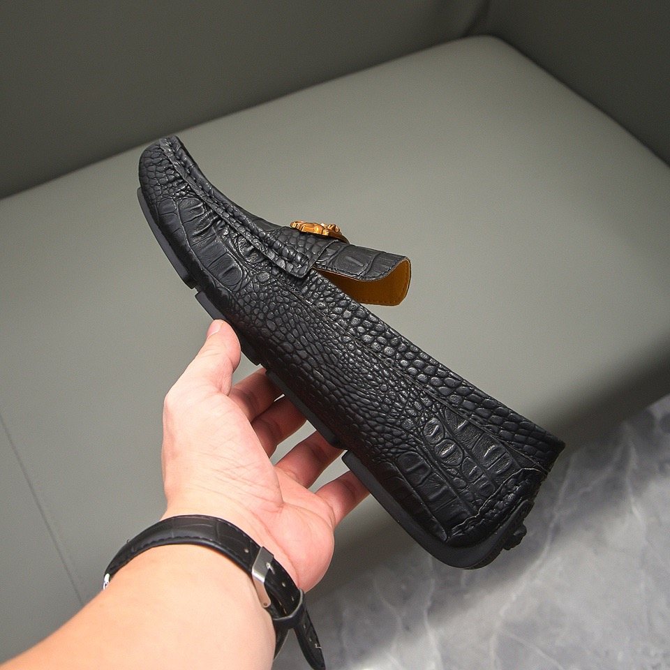 Men's Black Textured Loafers with Gold-Tone Ornament