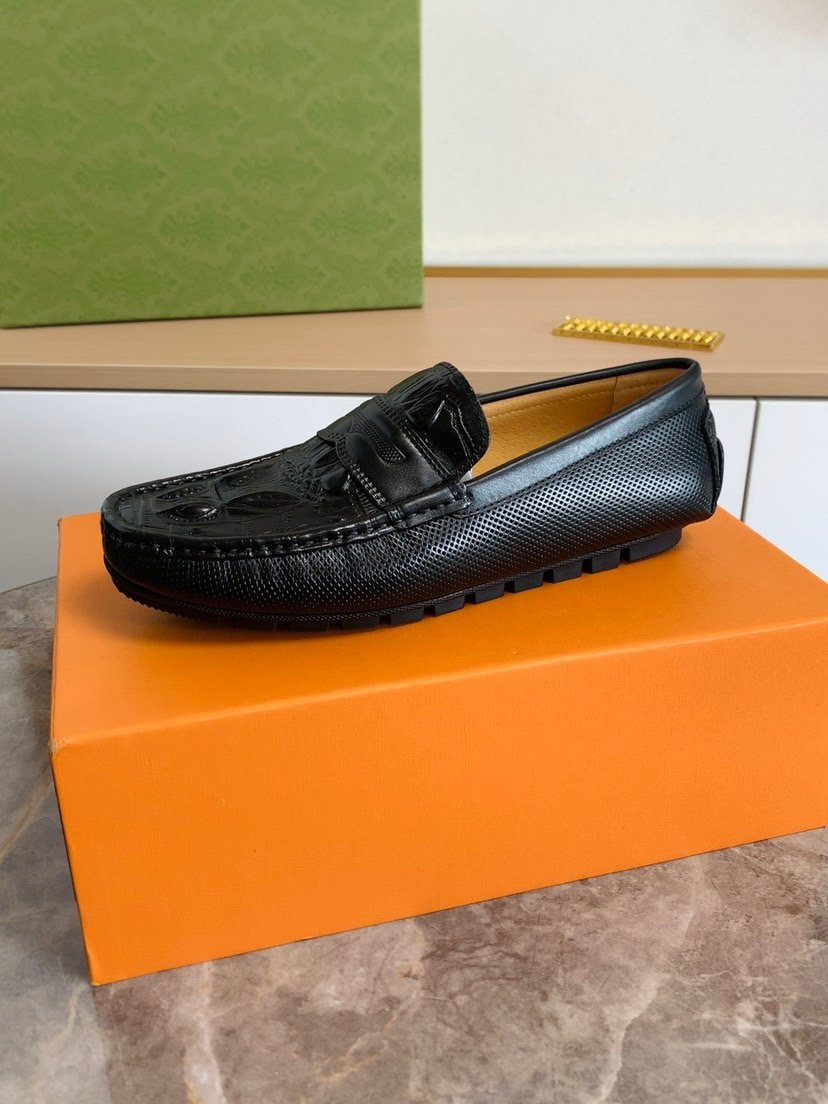 Louis Vuitton Men's Black Textured Leather Loafers